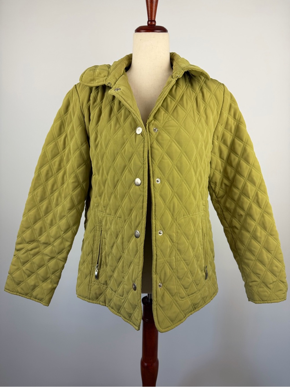 Gallery Petite Women's Quilted Puffer Jacket in Olive Green